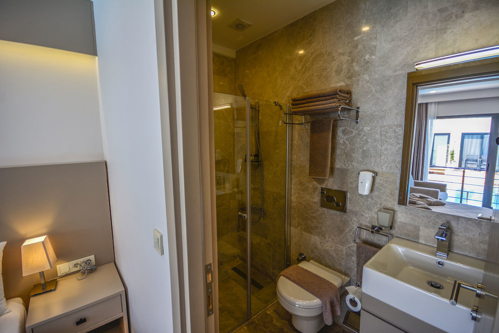 Eng Hotel Bodrum Exterior photo